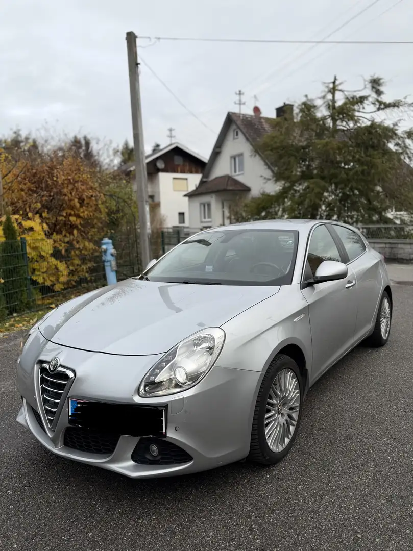 Alfa Romeo Giulietta 2.0 JTDM 16V TCT Turismo *Maserati Edition* - 1