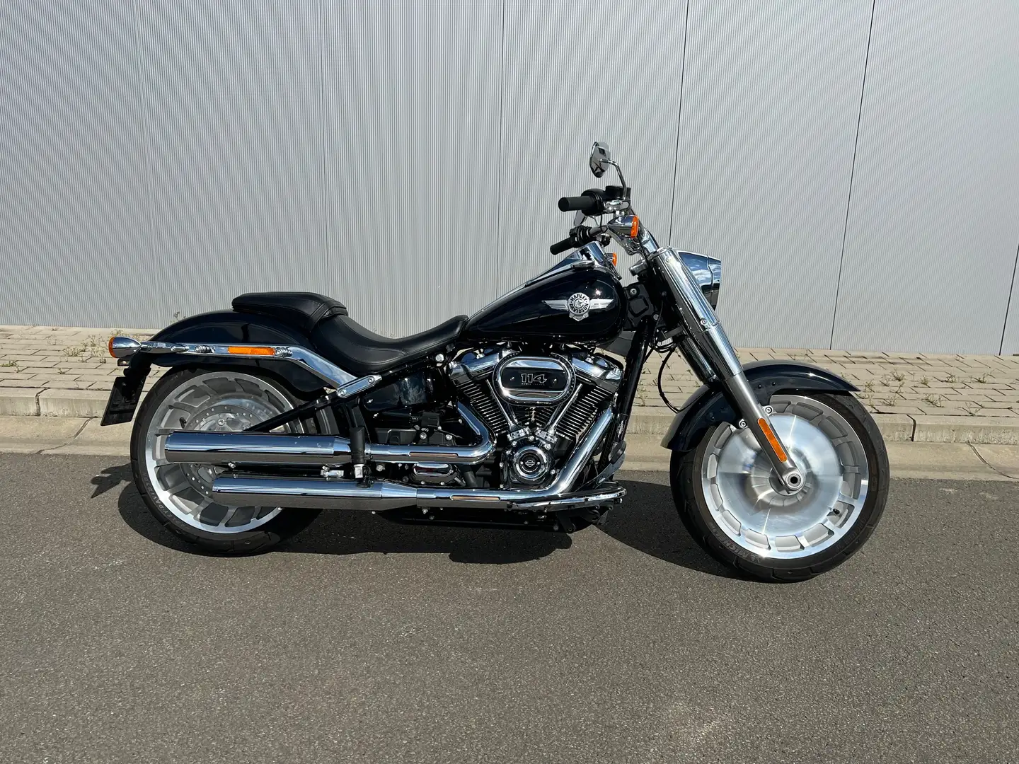 Harley-Davidson Fat Boy - 114 - Avec valises latérales - Negro - 1