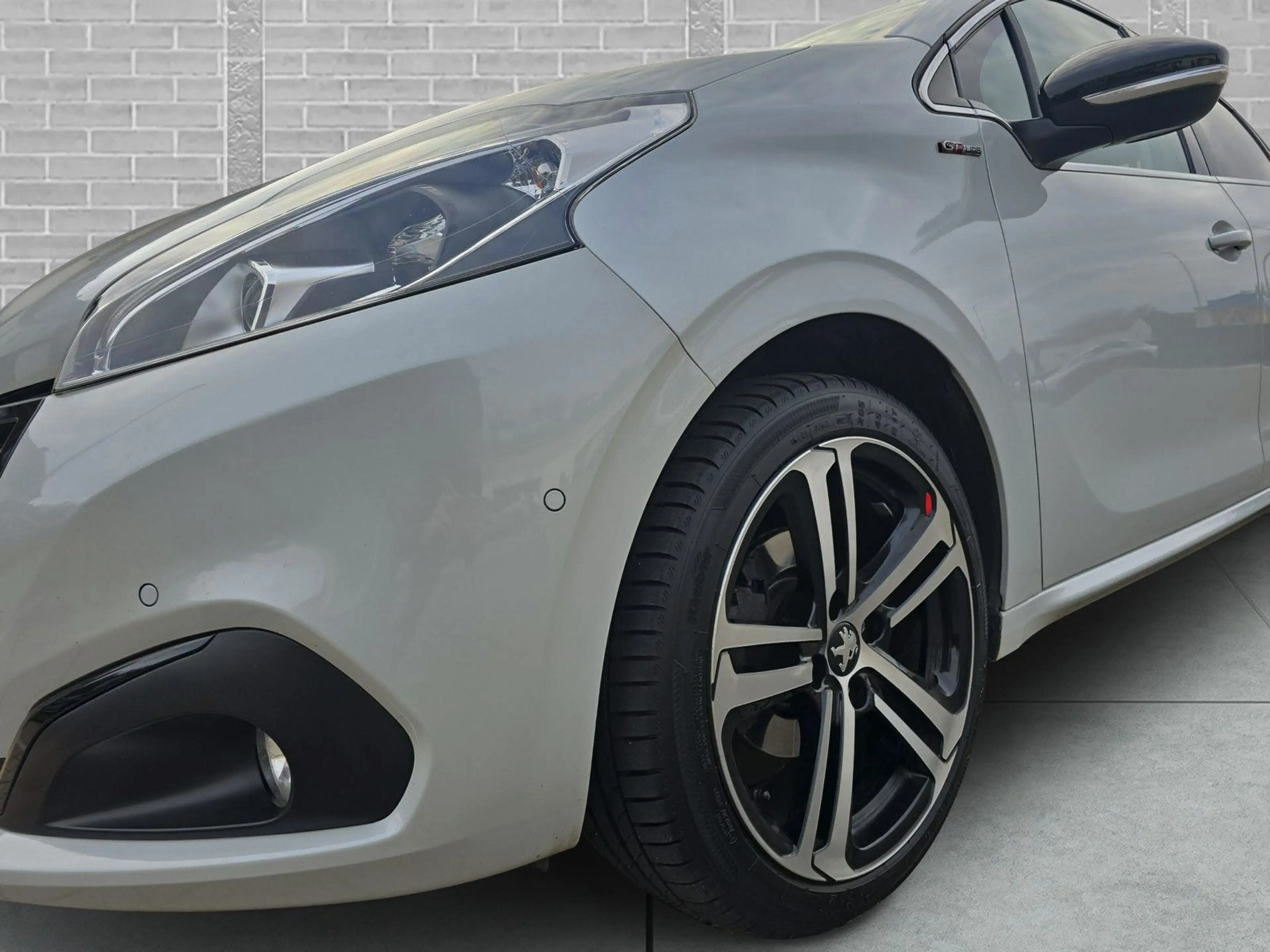 Peugeot 208 1.2 Pure GT Line Navi+Kamera+Tempomat+PDC — photo 10