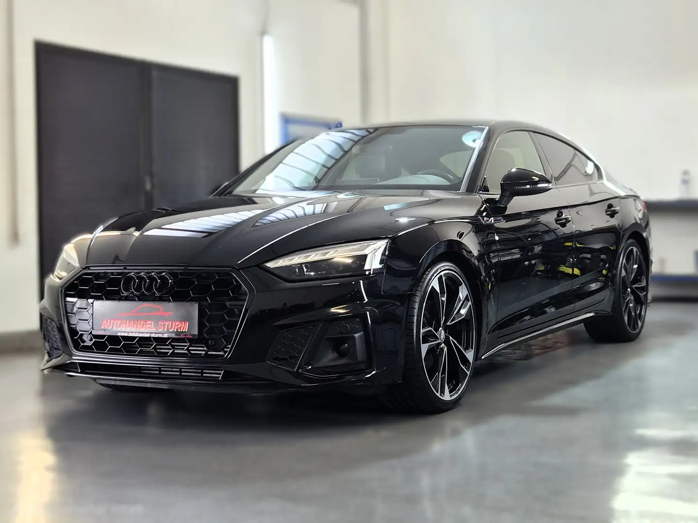 Audi A5 40 2.0TFSI SB 3xSline S-tr *BlackPaket*Matrix*ACC* Schwarz - 1