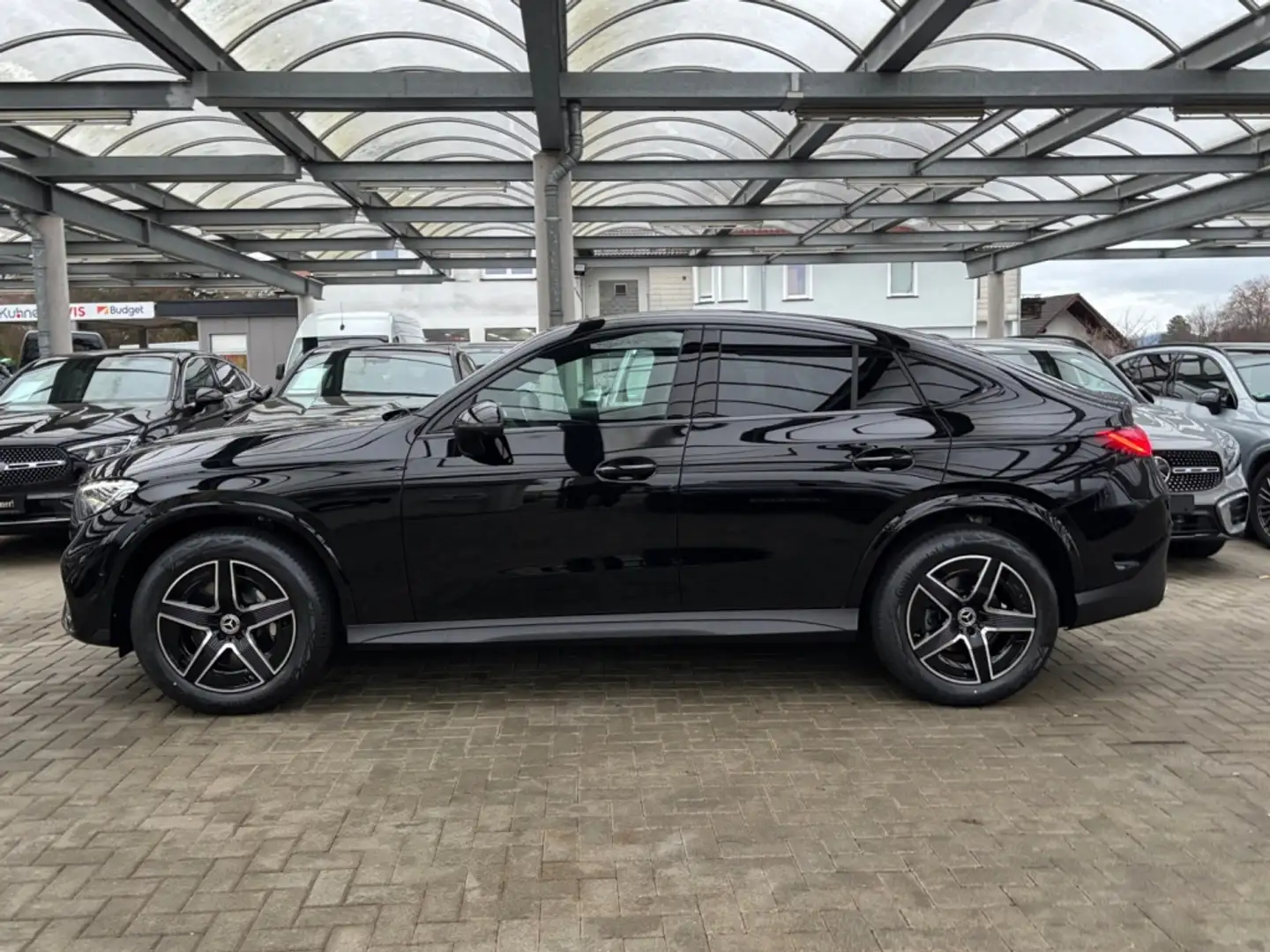 Mercedes-Benz GLC 200 4M Coupe AMG+AMBIENTE+DISTRO+MEMORY+MBUX Schwarz - 2