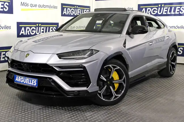 Lamborghini Urus 650cv AUT