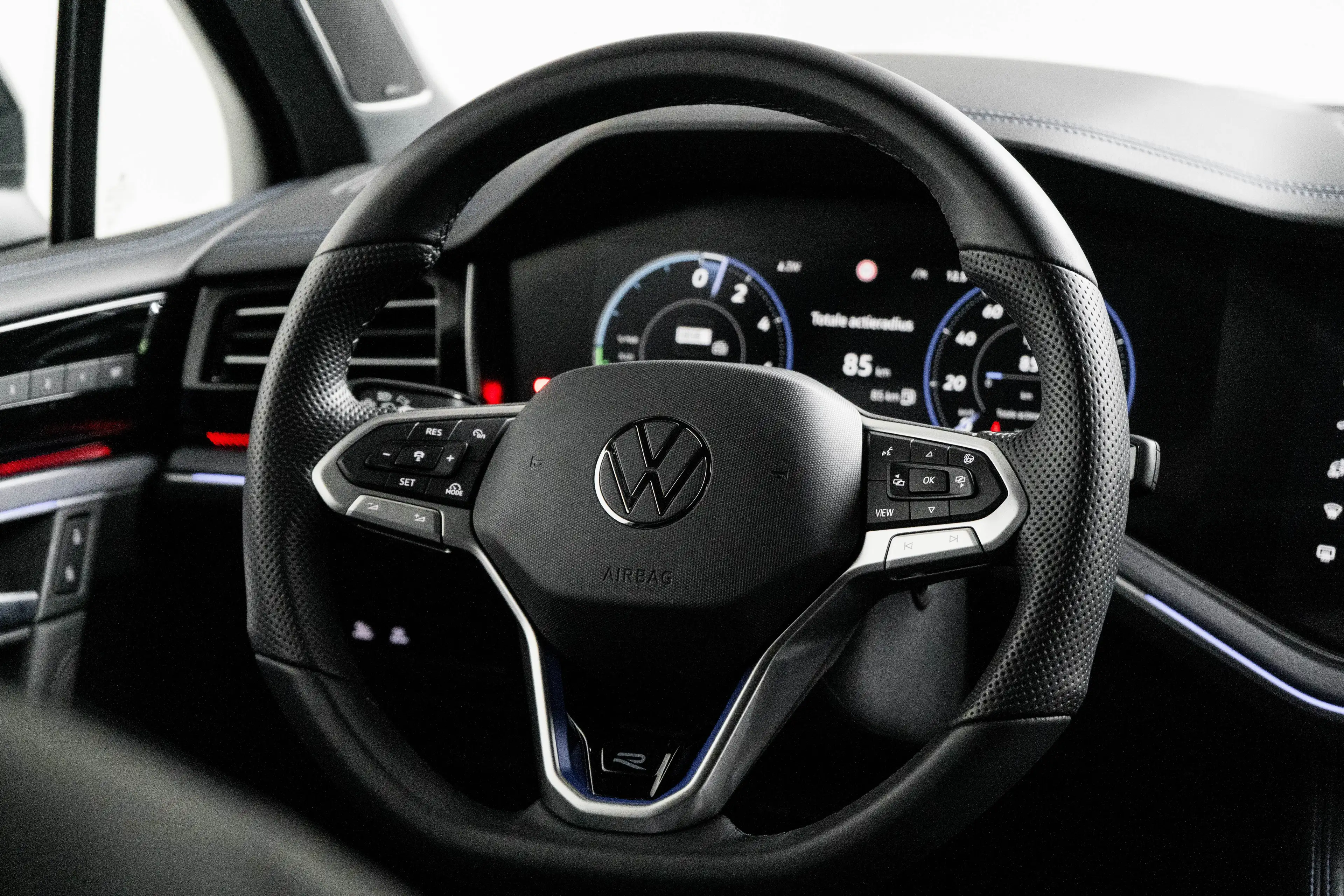 Volkswagen Touareg 3.0 TSI eHybrid 462PK 4Motion R | TREKHAAK | LUCHT — photo 11