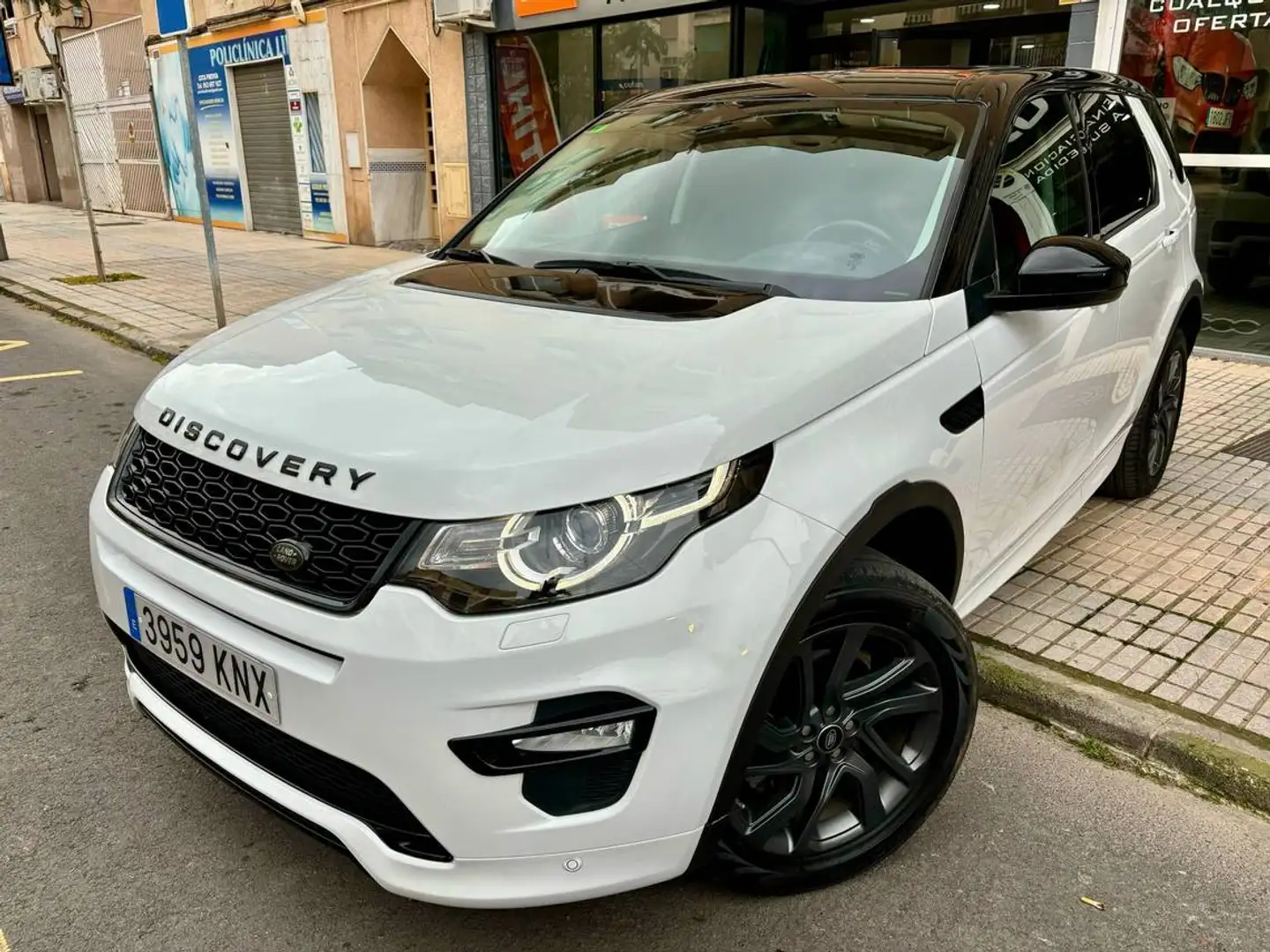 Land Rover Discovery Sport 2.0TD4 SE 4x4 150 Bianco - 2