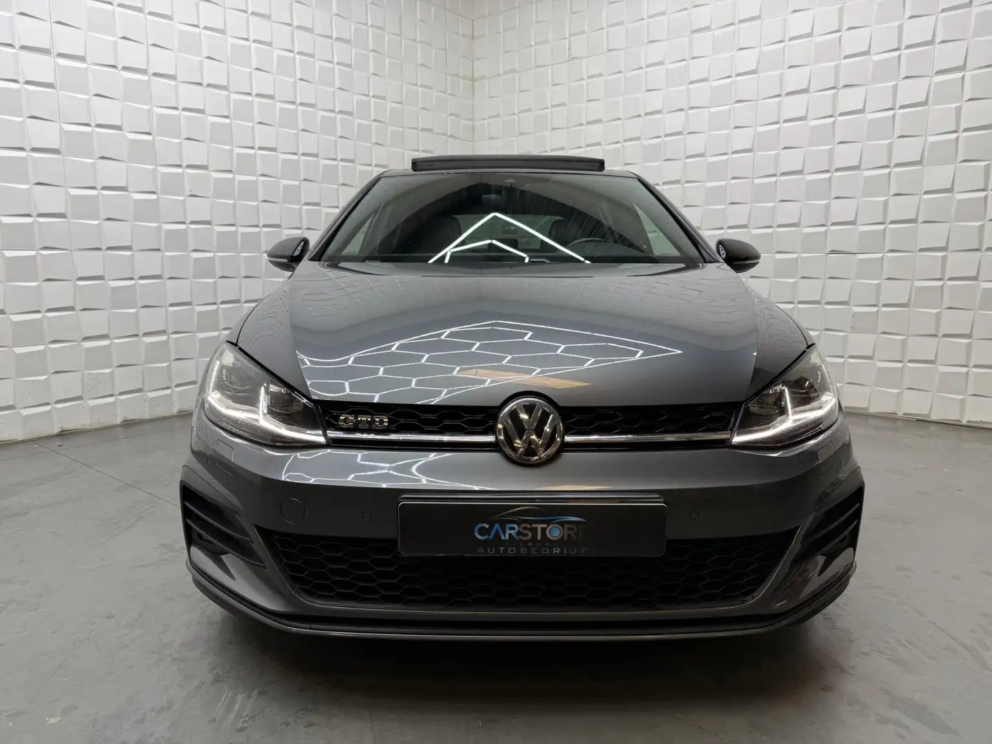 Volkswagen Golf GTD 2.0 TDI PANO VIRTUAL LEER KEYLES ACC Gris - 2