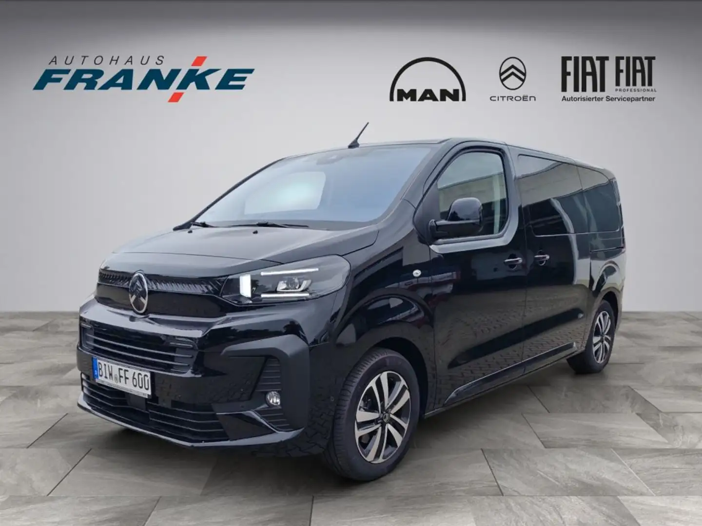 Citroen Spacetourer M 2.0 BlueHDi 180 EAT8 Plus Schwarz - 2