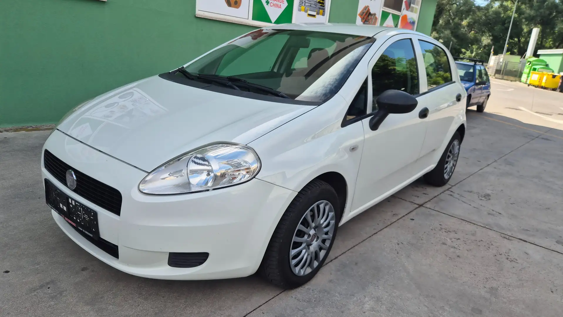 Fiat Grande Punto Grande Punto 5p 1.3   MJT 75cv Blanco - 2