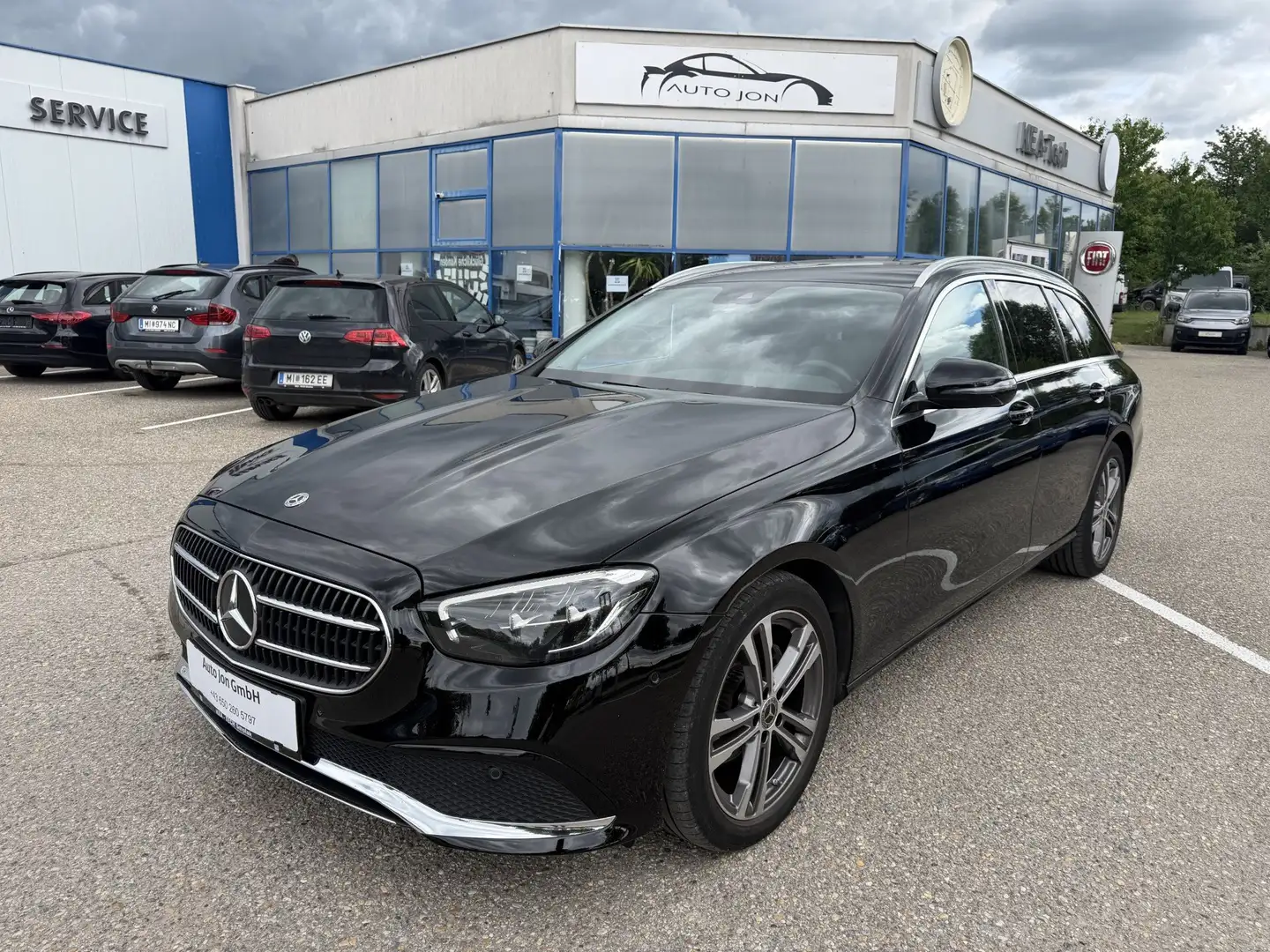 Mercedes-Benz E 200 E 200d*Navi*Sitzh*Kamera*ACC*LED*1Besitz* Schwarz - 1
