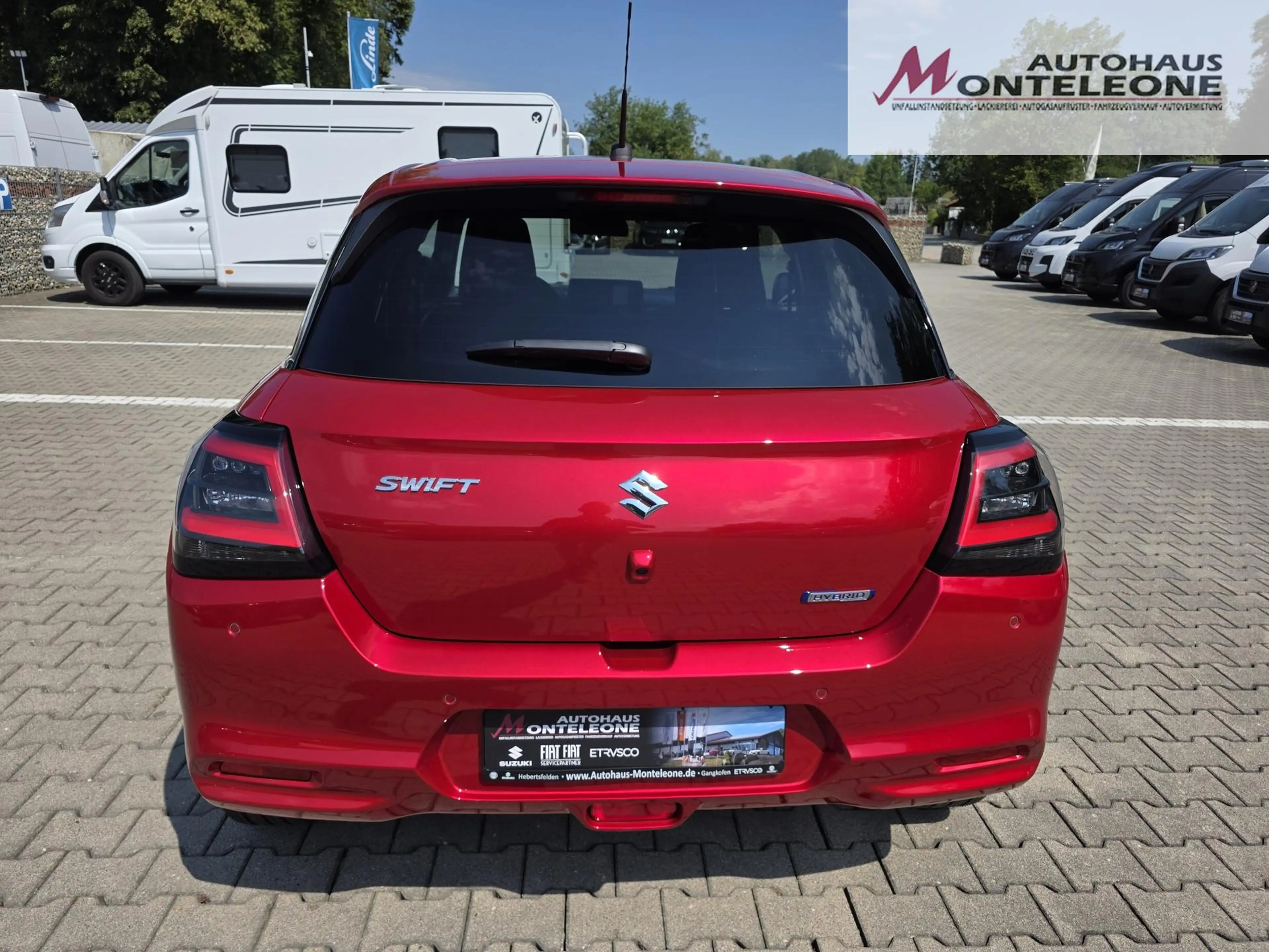 Suzuki Swift SWIFT 1.2 Dualjet Comfort Hybrid — photo 4
