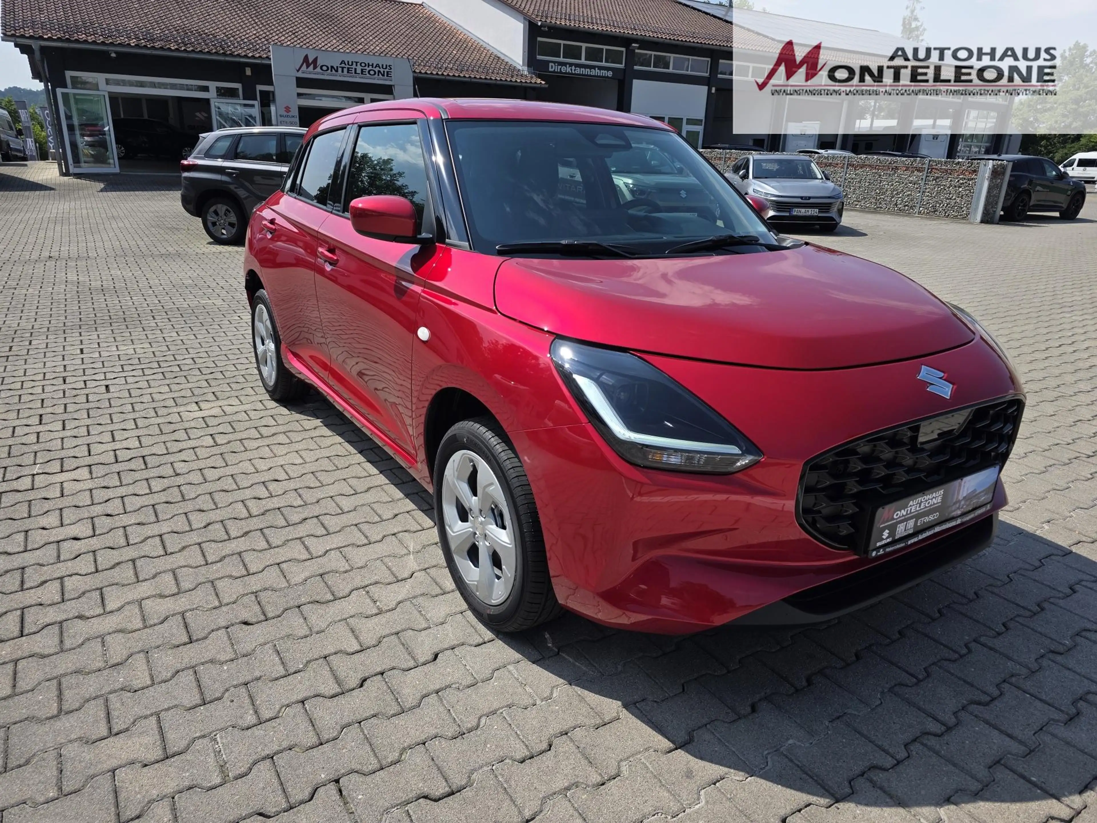 Suzuki Swift SWIFT 1.2 Dualjet Comfort Hybrid — photo 7