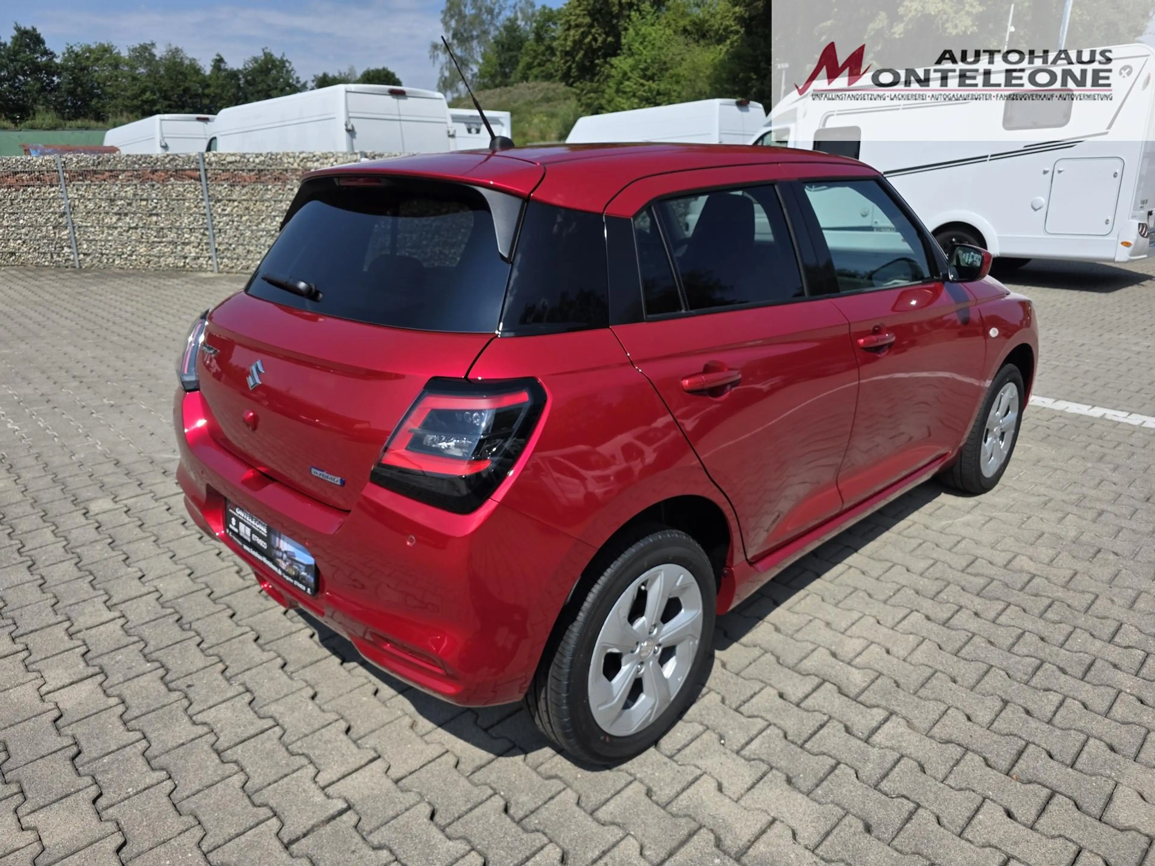 Suzuki Swift SWIFT 1.2 Dualjet Comfort Hybrid — photo 5