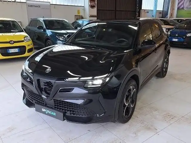 Alfa Romeo Junior Junior 1.2 ibrida Speciale 145cv edct6