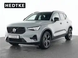 Volvo XC40 27% NACHLASS AUF UPE! XC40 B3 Plus Dark - 360°