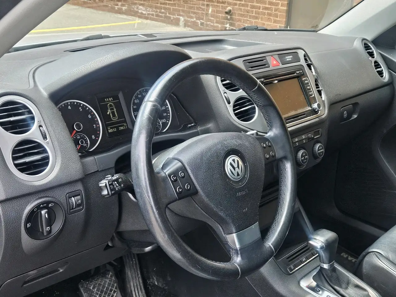 Volkswagen Tiguan снимка Volkswagen Tiguan