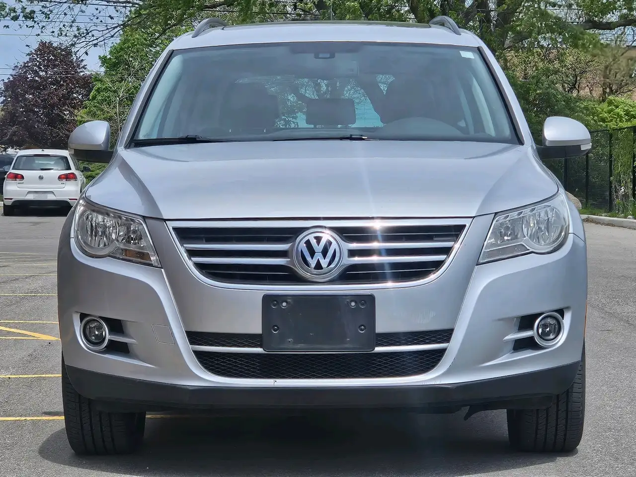 Volkswagen Tiguan снимка Volkswagen Tiguan