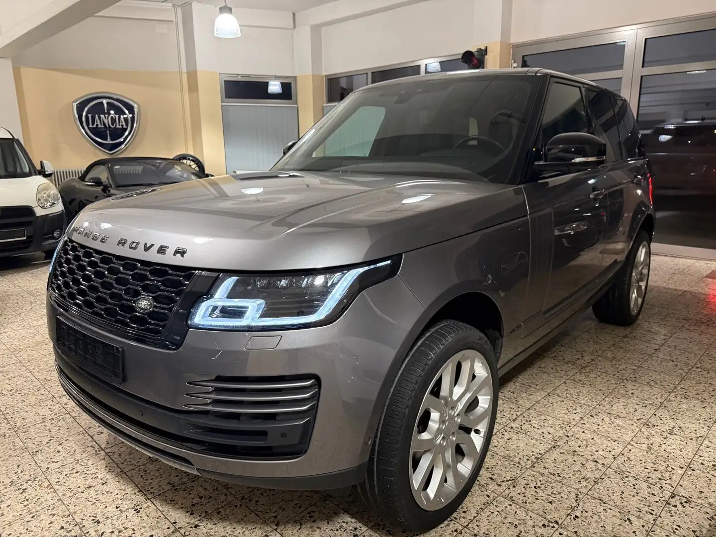 Land Rover Range Rover Vogue Grau - 1