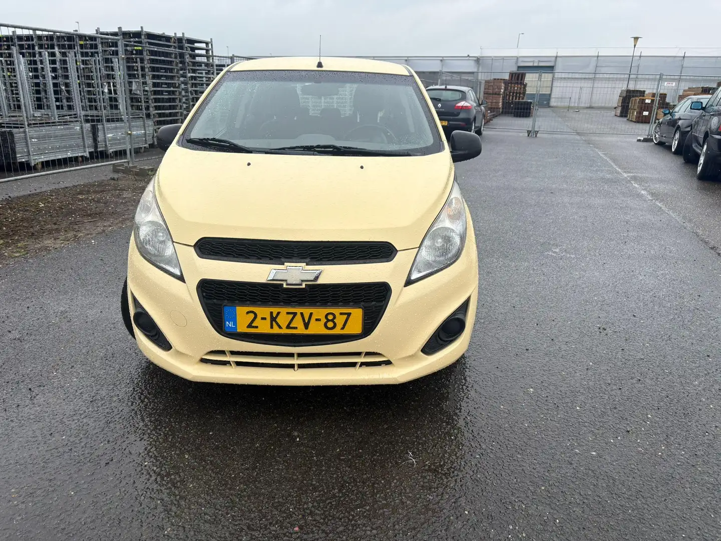 Chevrolet Spark 1.0 16V LS Bi-Fuel Gelb - 2