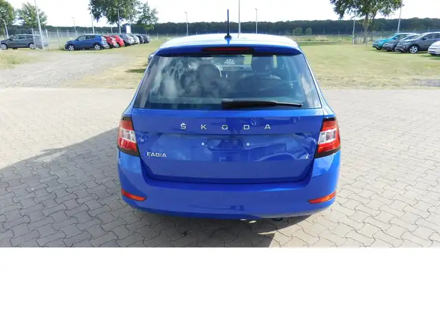 Skoda Fabia view 4