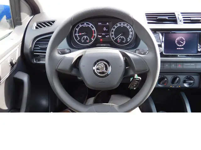 Skoda Fabia view 8