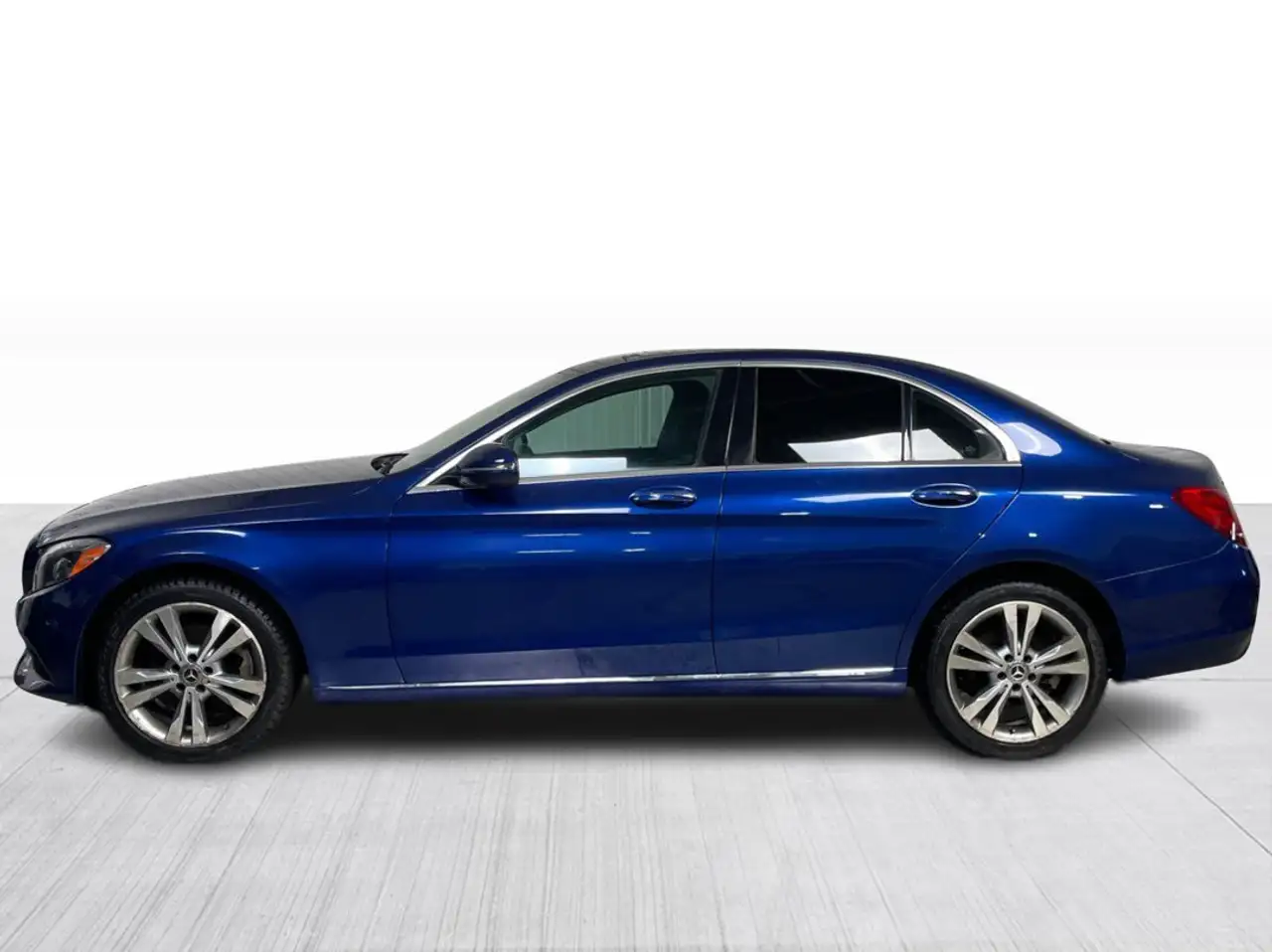 Mercedes-Benz C-Class photo Mercedes-Benz C-Class