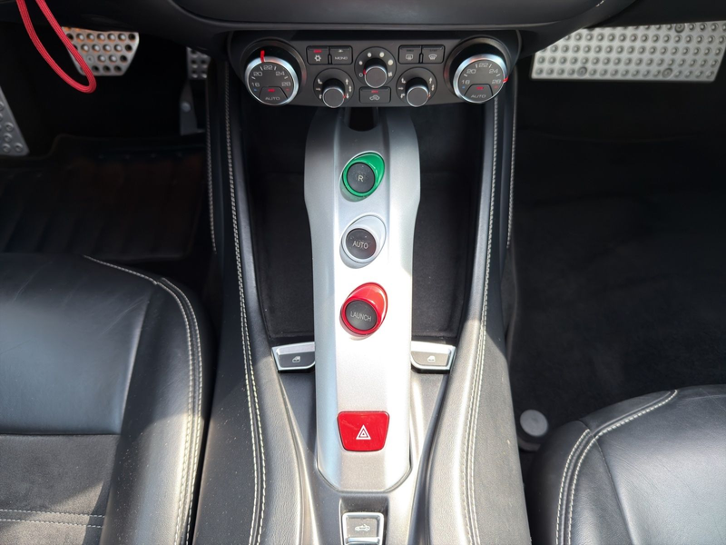 Ferrari California 3.9 V8 T *Garantie*Finanzierung* — photo 15