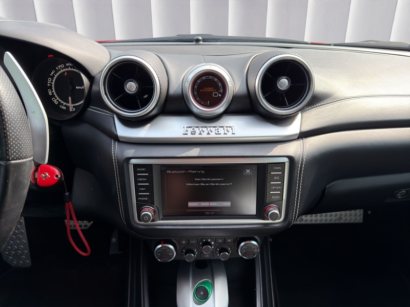 Ferrari California 3.9 V8 T *Garantie*Finanzierung* — photo 14