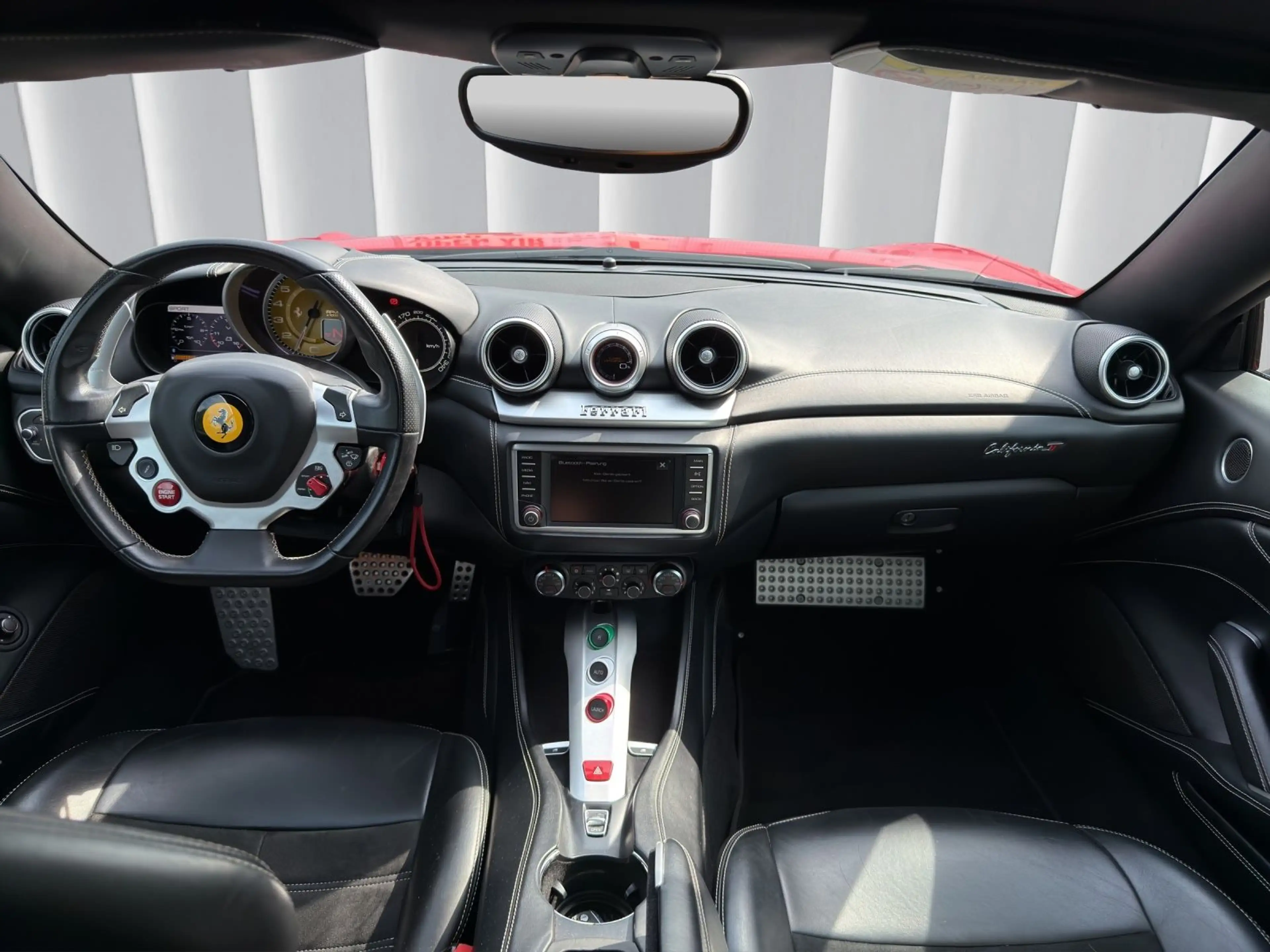 Ferrari California 3.9 V8 T *Garantie*Finanzierung* — photo 11