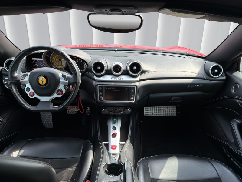 Ferrari California 3.9 V8 T *Garantie*Finanzierung* — photo 11