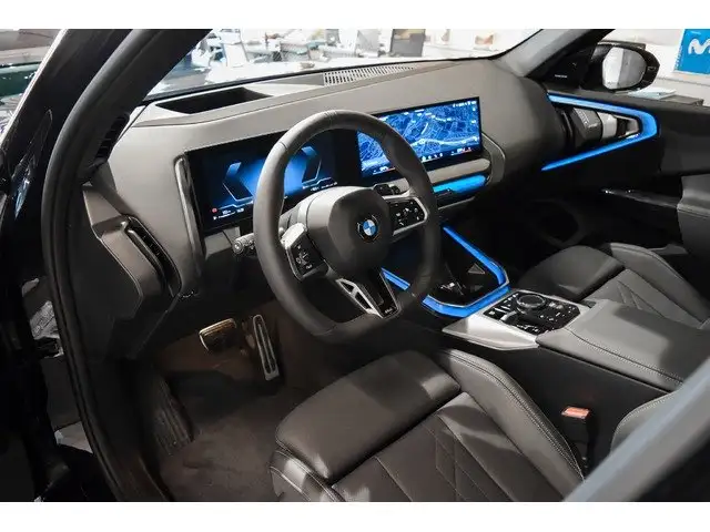 BMW X3 view 3