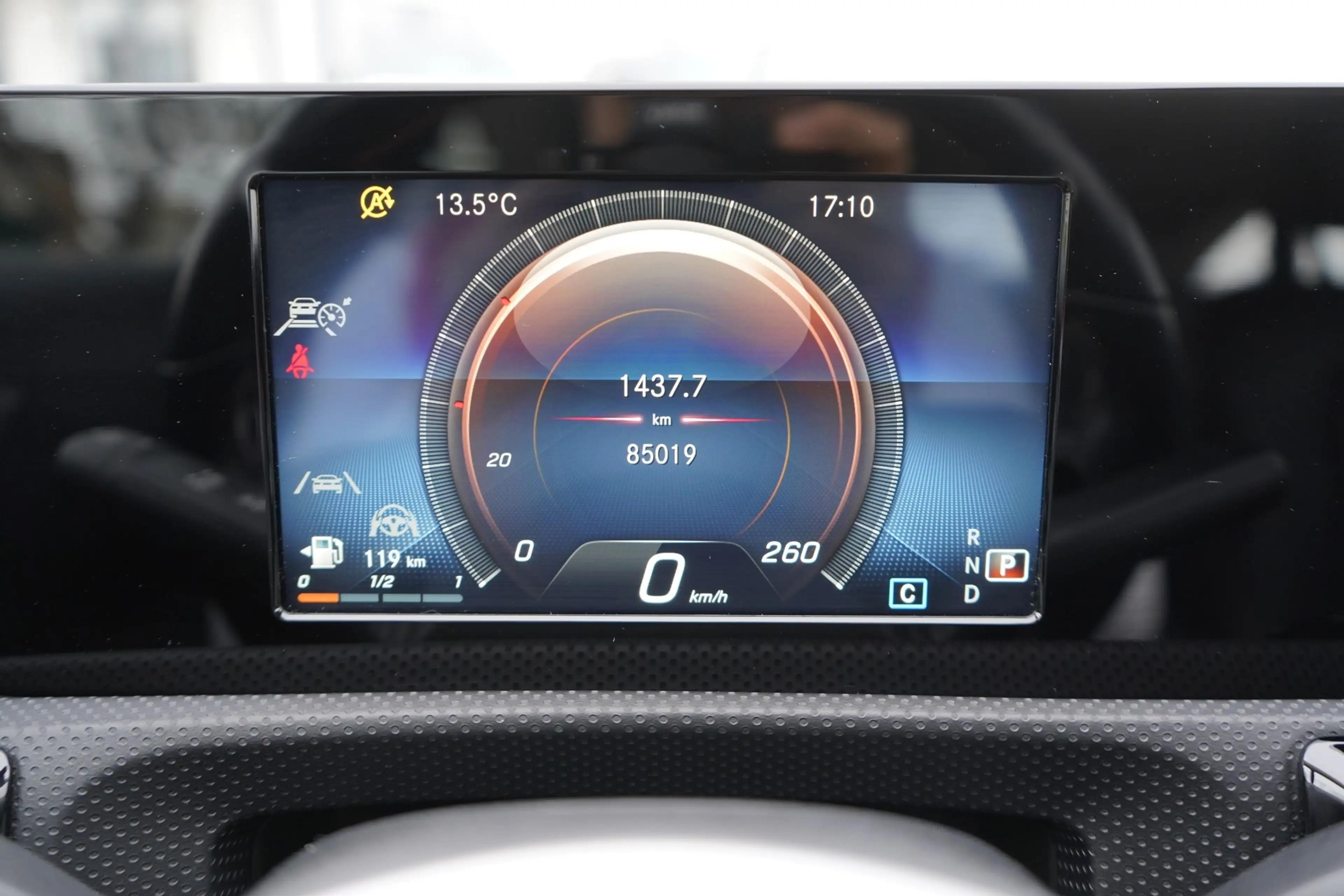 Mercedes-Benz CLA 250 Progressive 4Matic LED ACC Leder Keyless-G — photo 8