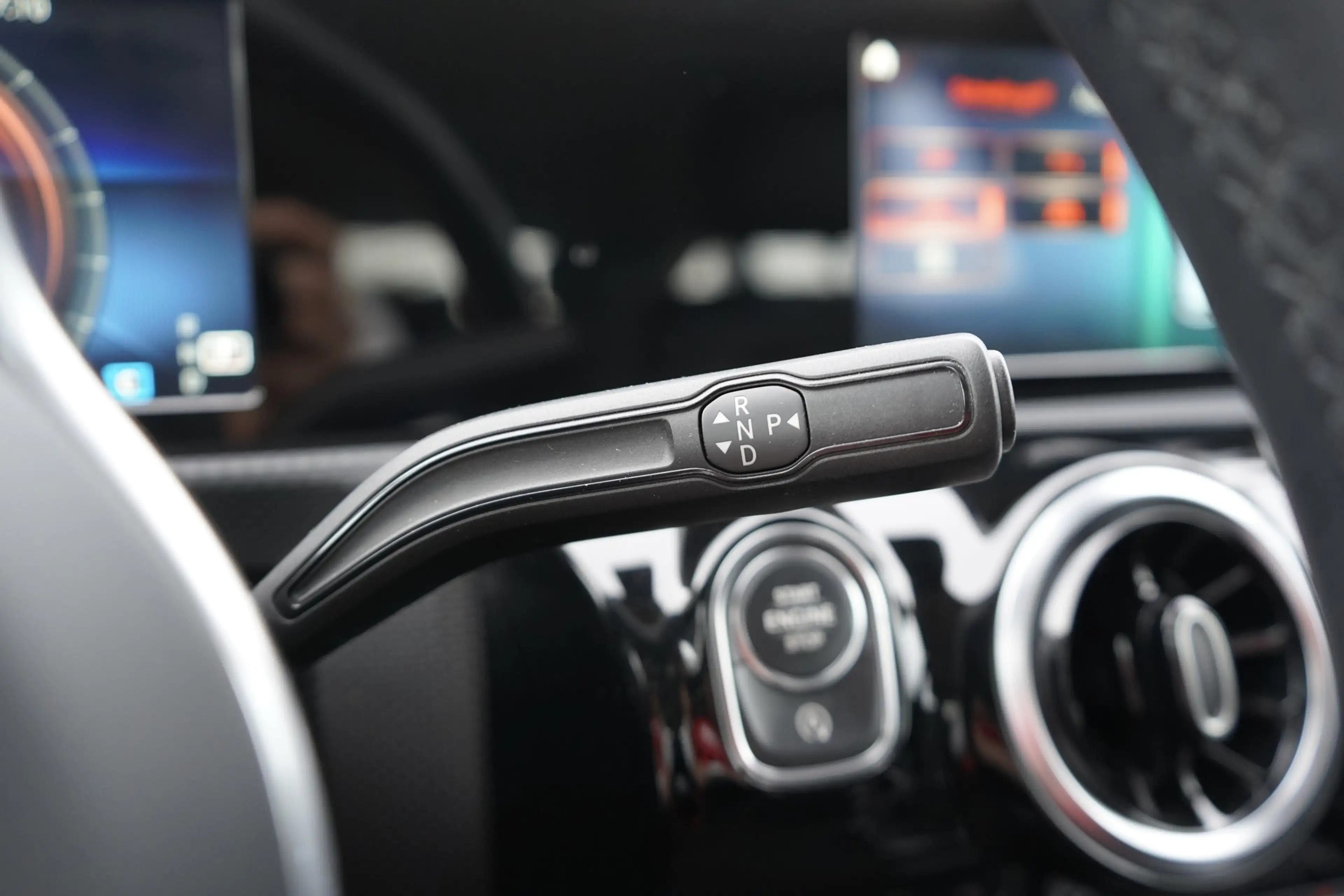 Mercedes-Benz CLA 250 Progressive 4Matic LED ACC Leder Keyless-G — photo 12