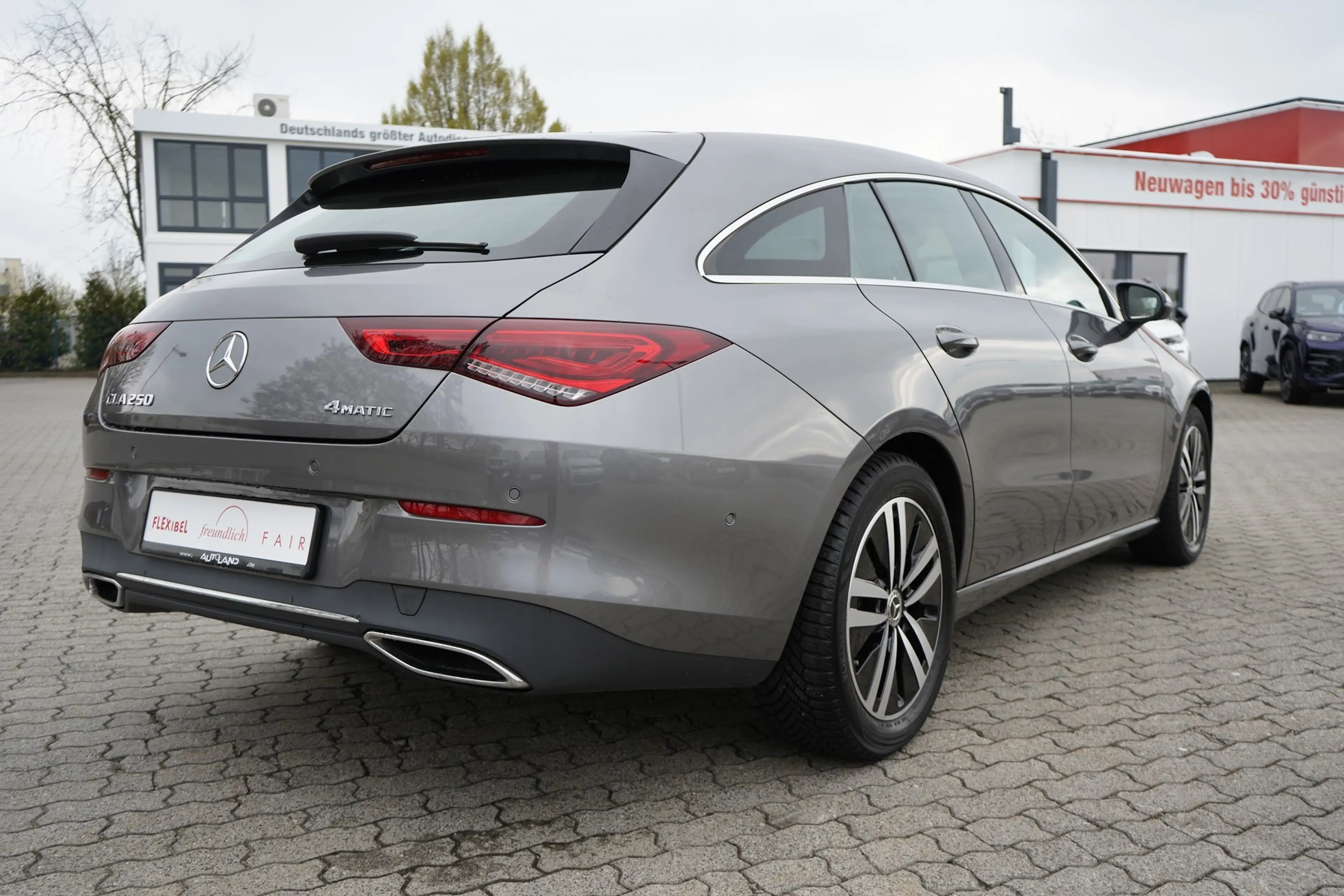 Mercedes-Benz CLA 250 Progressive 4Matic LED ACC Leder Keyless-G — photo 4