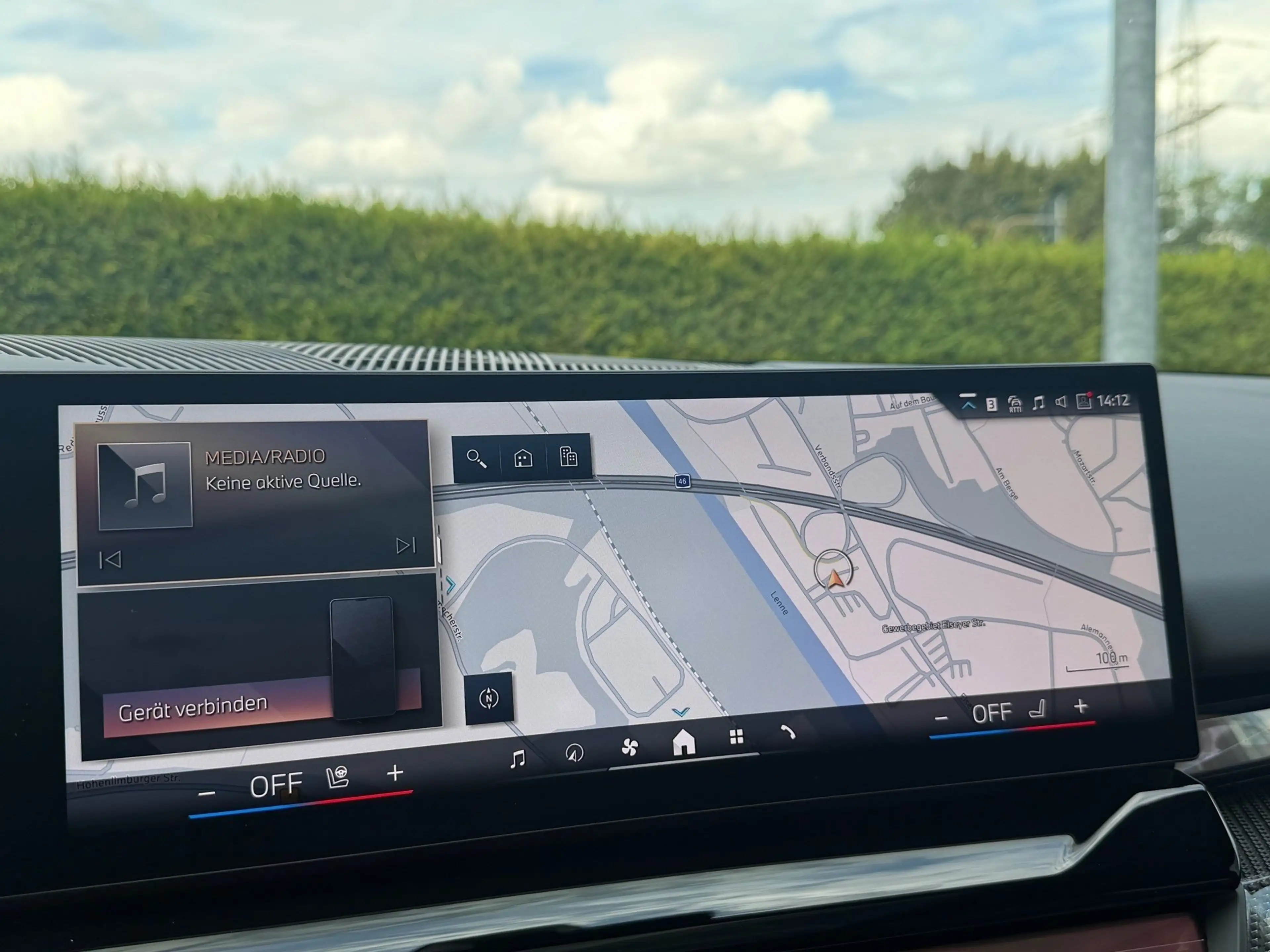BMW 550 e xDrive Touring M-Sport Pro, Pano, 21", HuD, AHK — photo 14