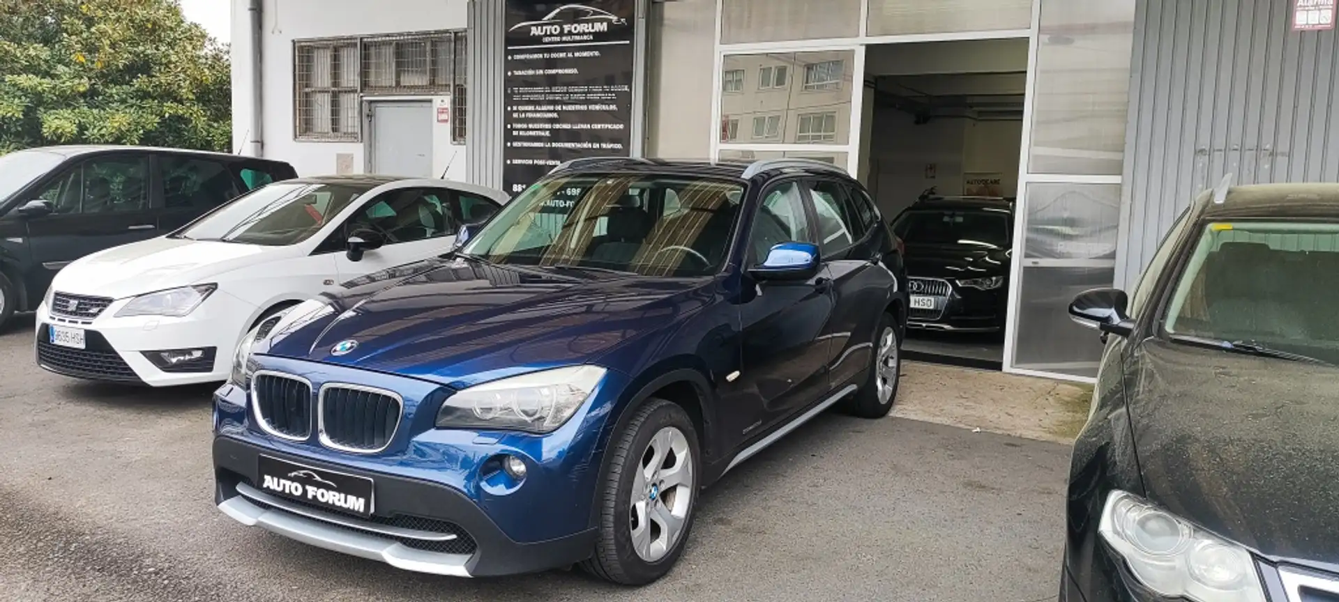 BMW X1 sDrive 18d Azul - 1