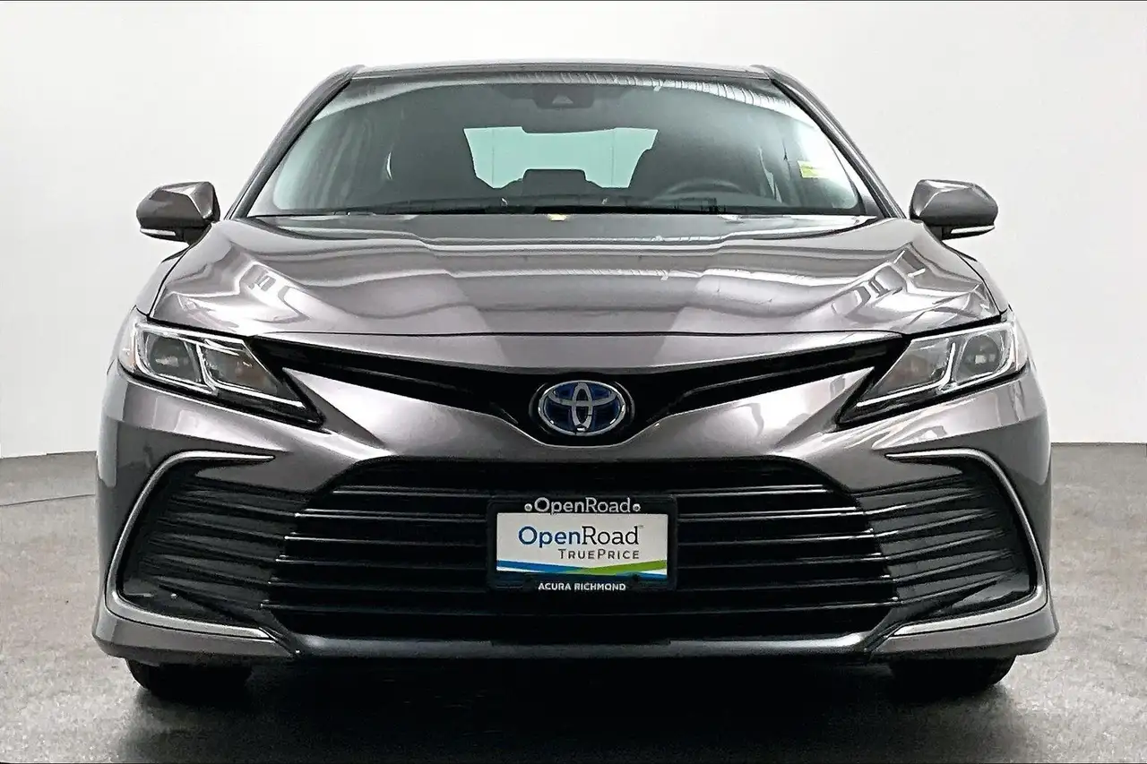 Toyota Camry снимка Toyota Camry