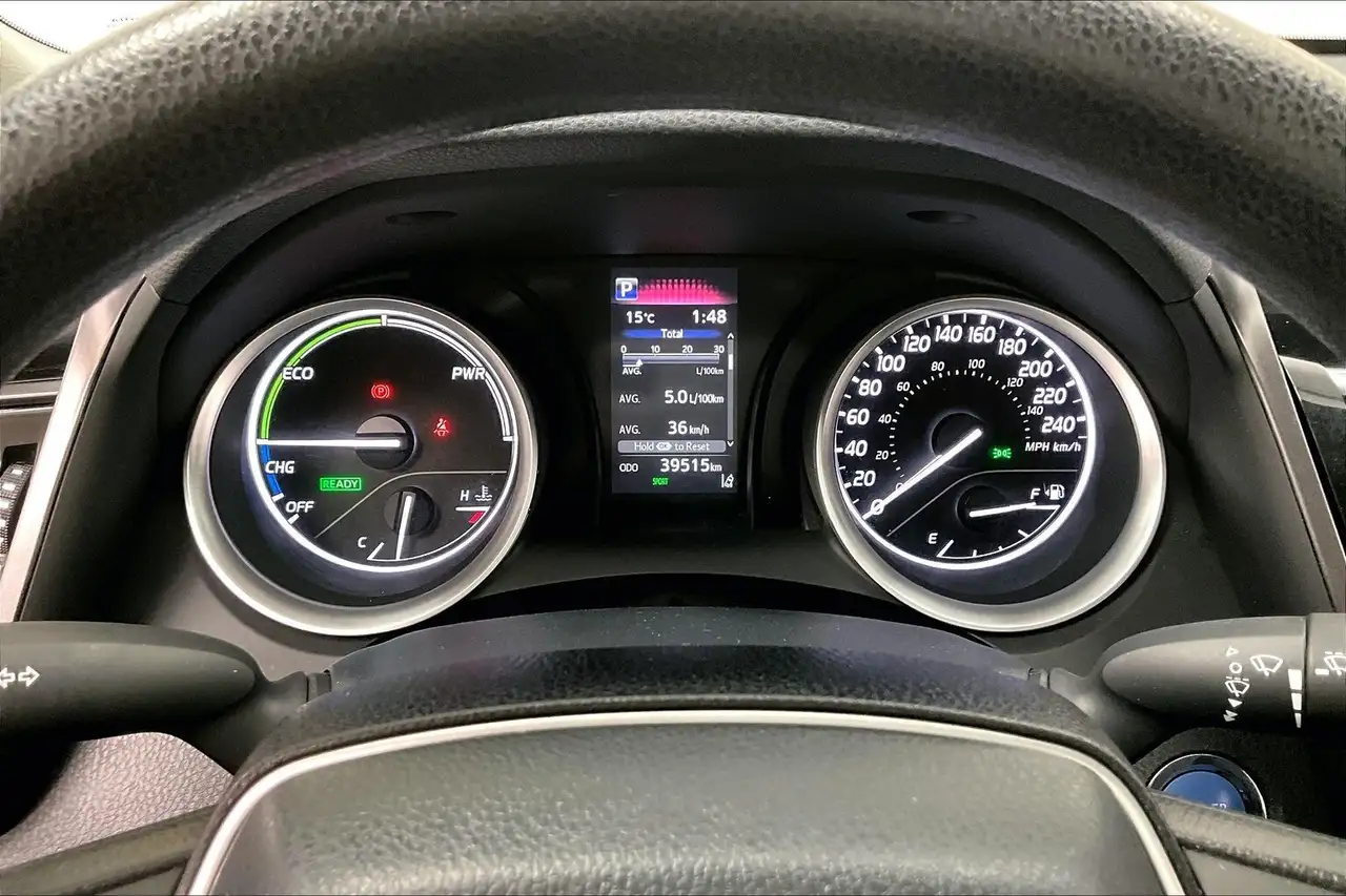 Toyota Camry снимка Toyota Camry