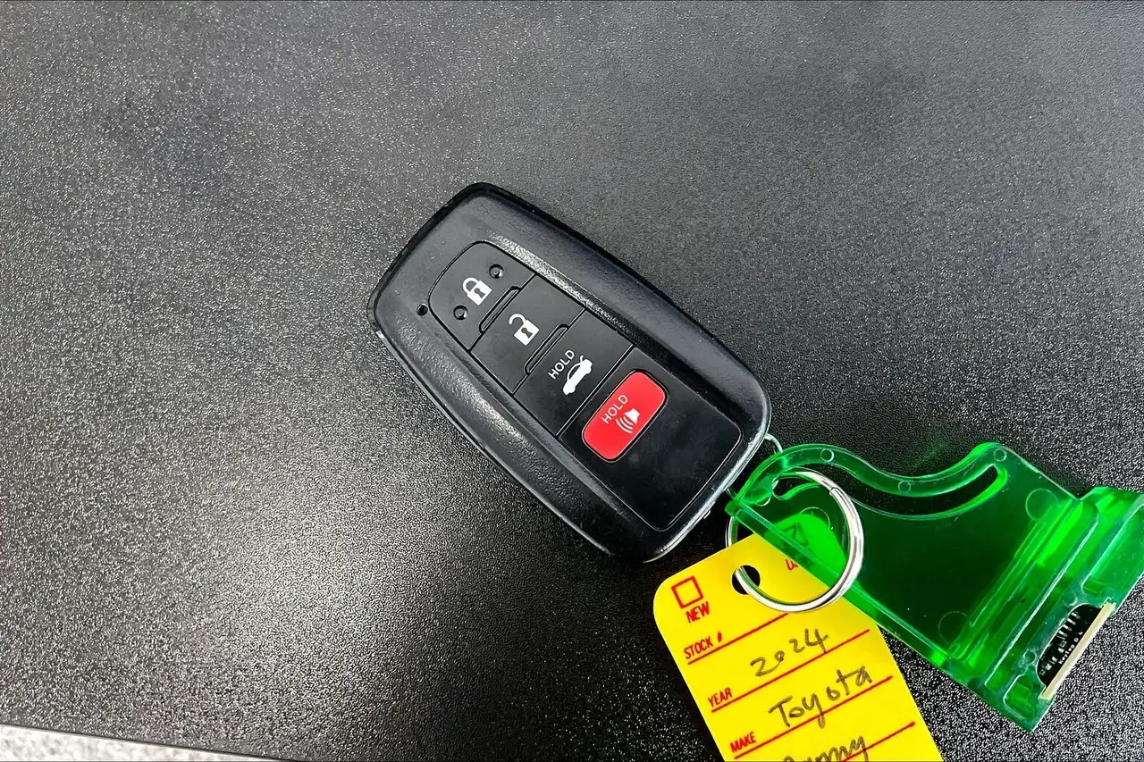 Toyota Camry снимка Toyota Camry