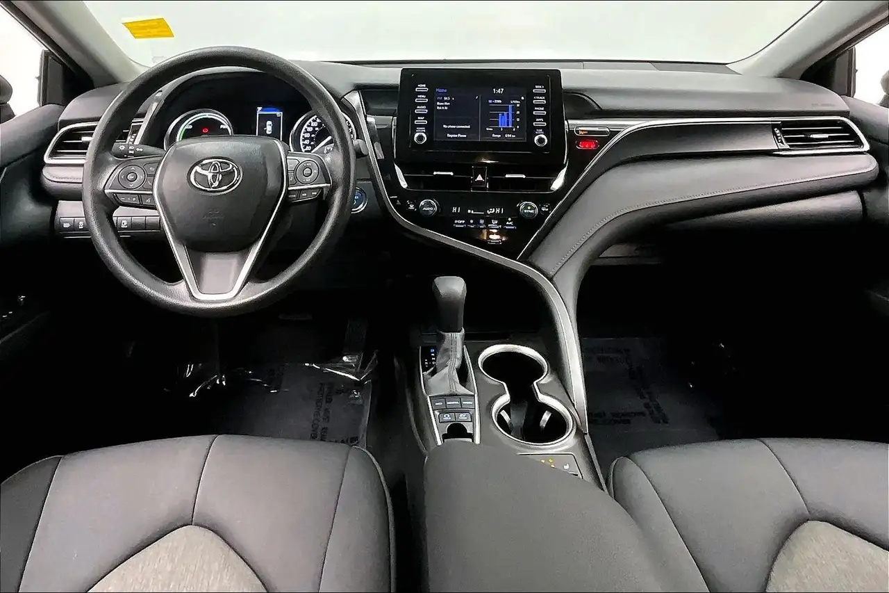 Toyota Camry снимка Toyota Camry