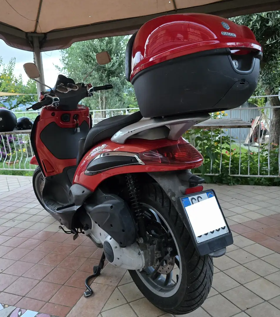 Piaggio Beverly 125 Червоний - 2