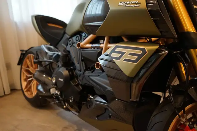 Ducati Diavel 1260 Lamborghini Edition 285/630 Ansicht 14