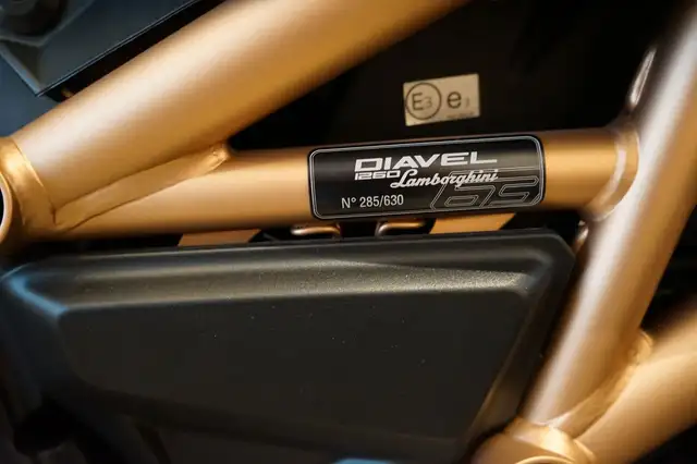 Ducati Diavel 1260 Lamborghini Edition 285/630 Ansicht 9
