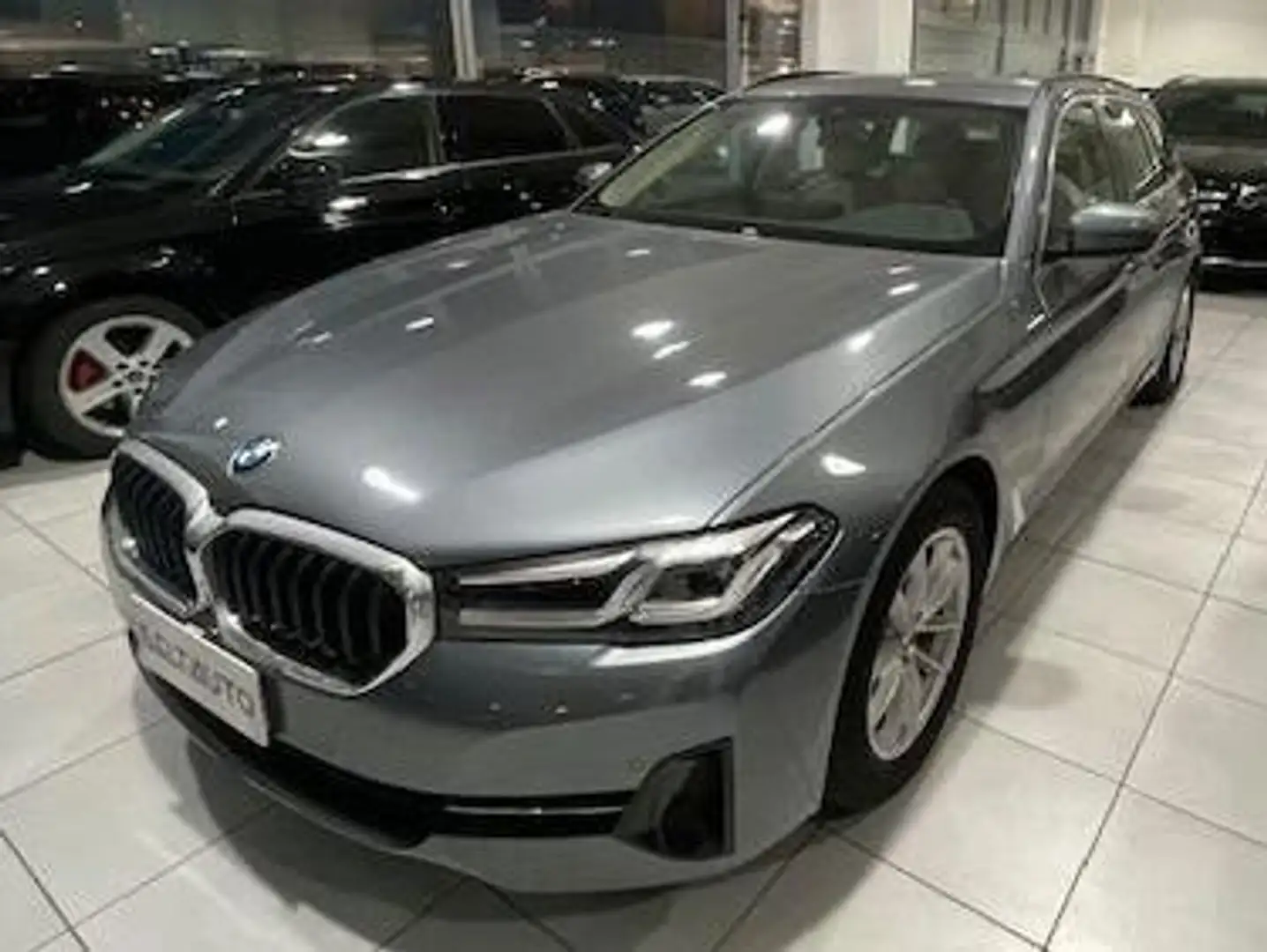 BMW 520 Serie 5Touring 520d Touring mhev 48V Business auto Grigio - 1