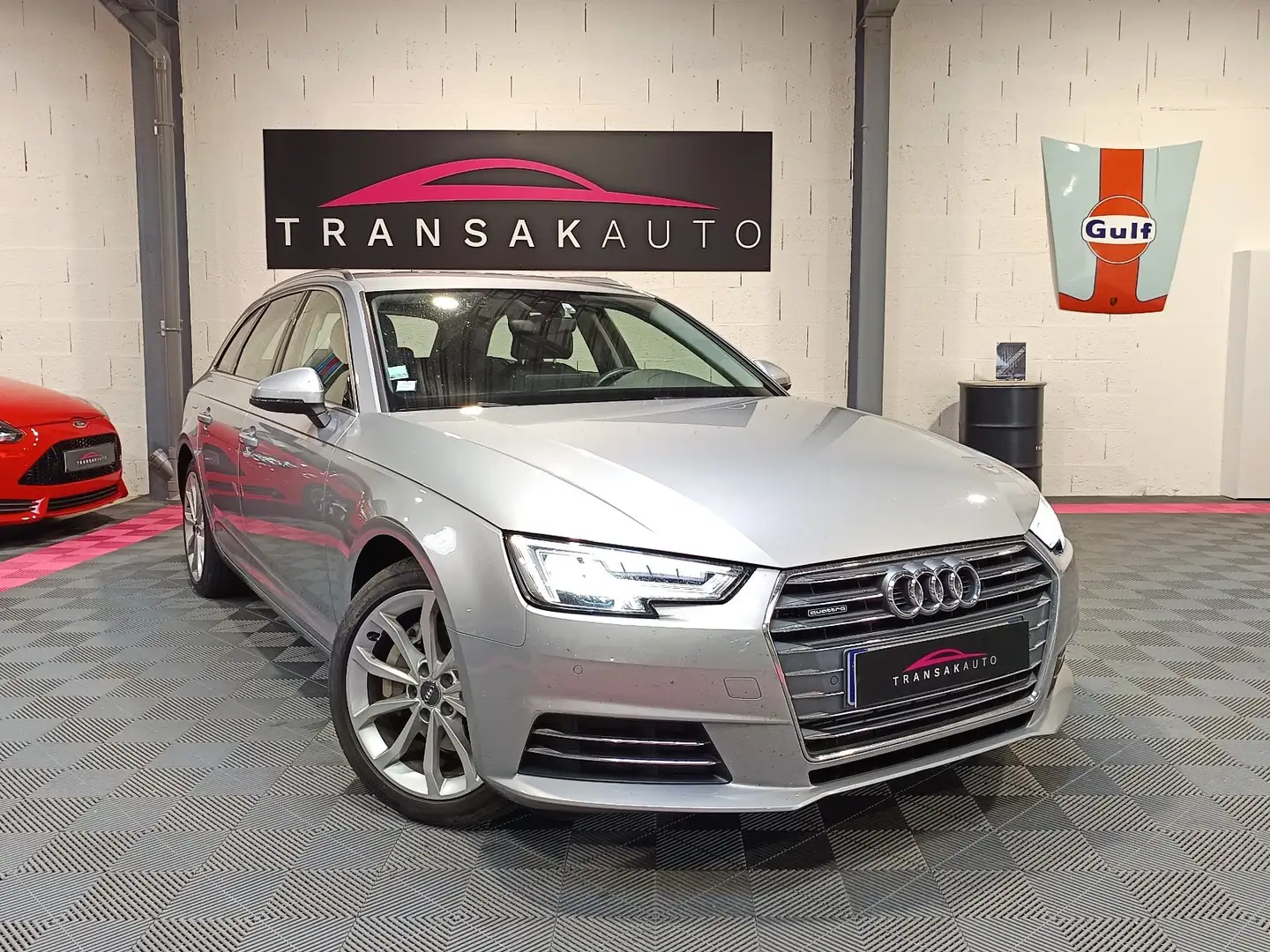 Audi A4 Design Luxe Grau - 1