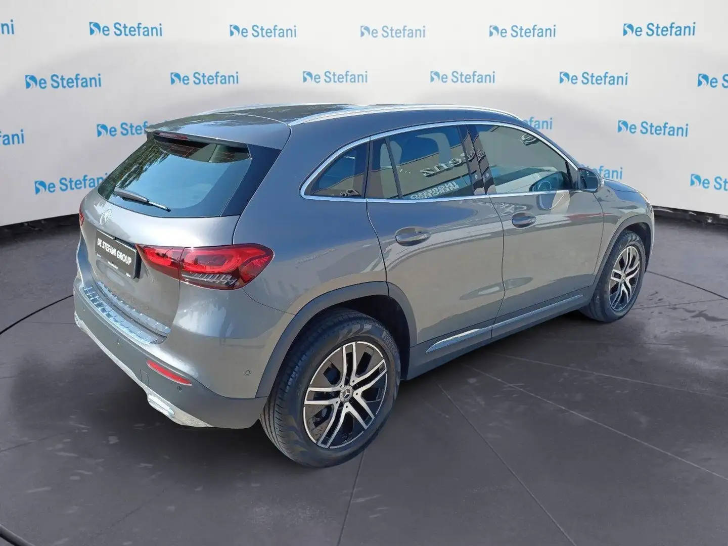 Mercedes-Benz GLA 180 GLA 180 d Automatic Sport Plus Gris - 2