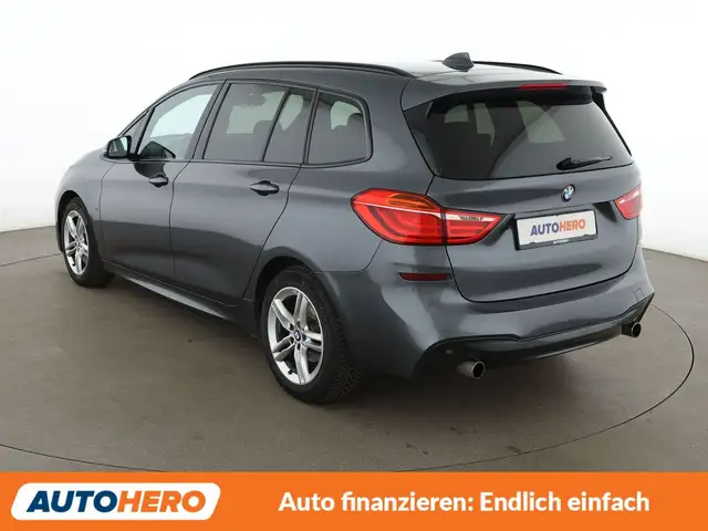 BMW 2 Series view 4