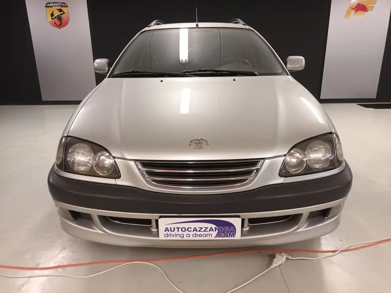 Toyota Avensis 1.6 16v 110cv STATION WAGON SOL PARI AL NUOVO, foto 11