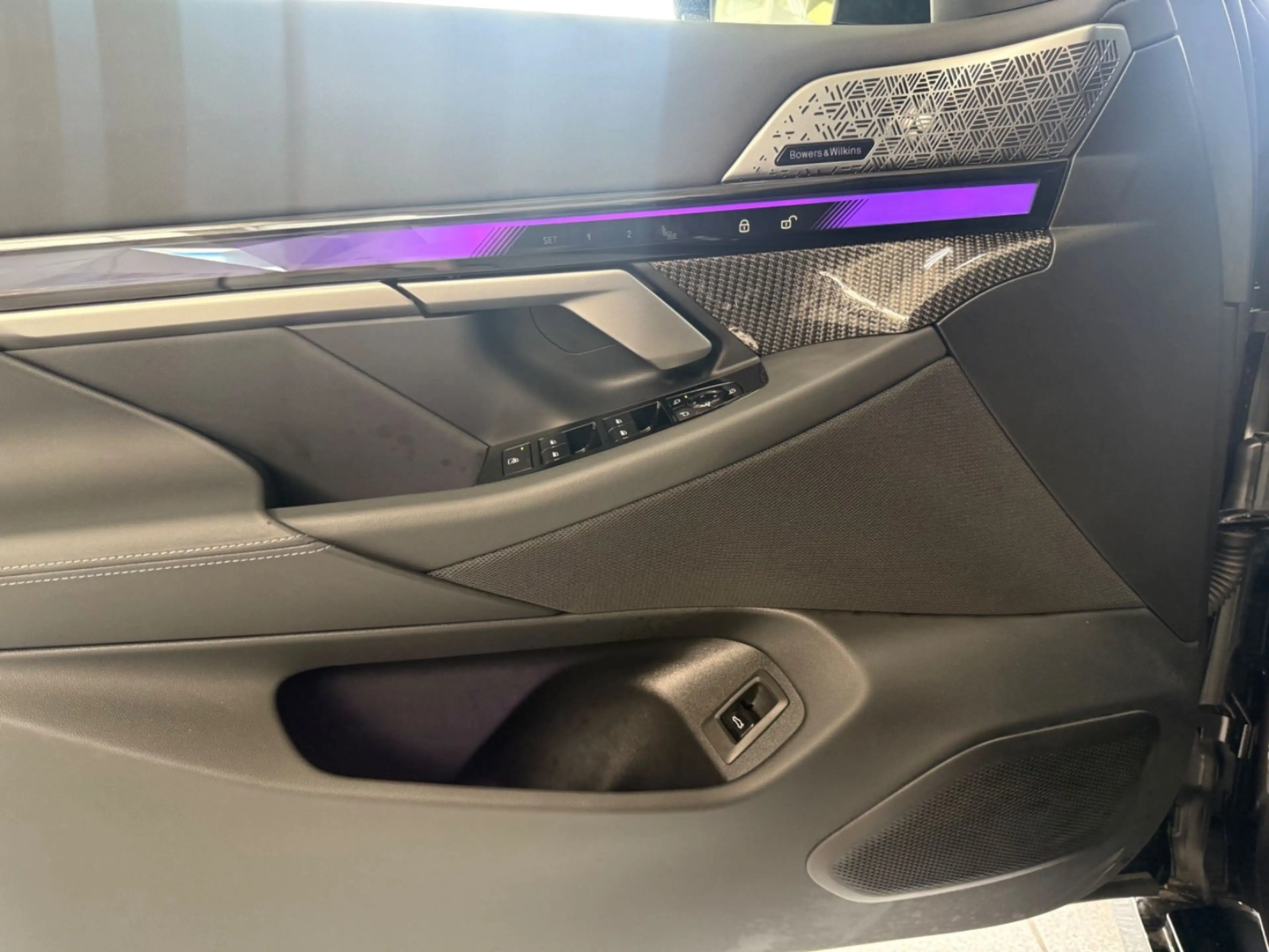 BMW 540 d xDrive M Sportpaket AUT./LED/HUD/360°/AHK — photo 12