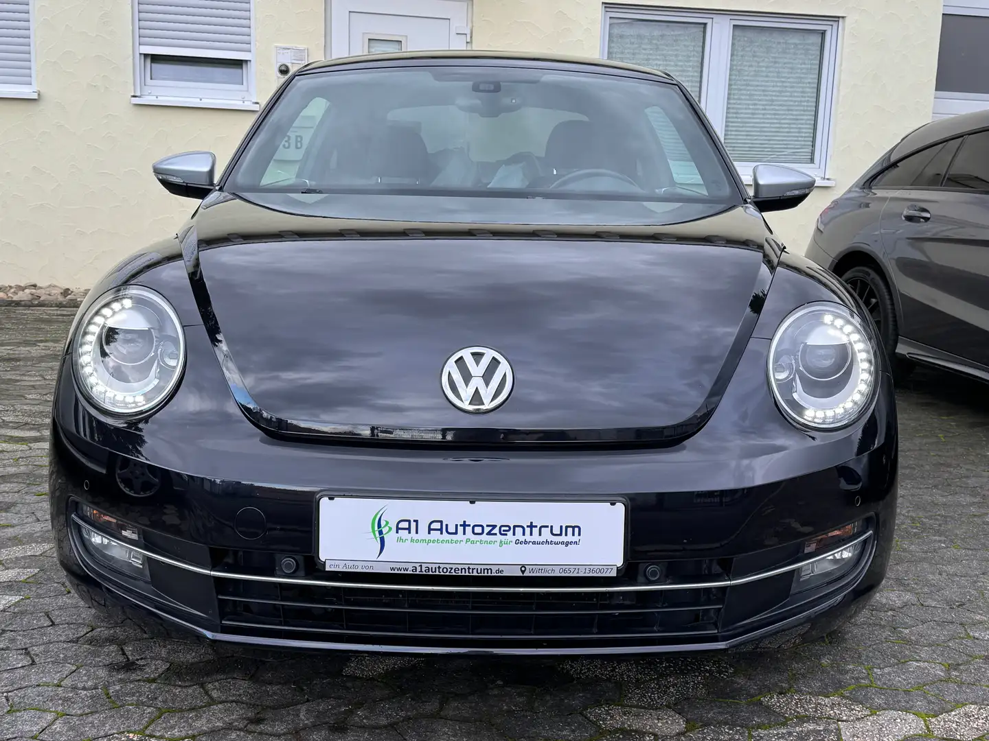 Volkswagen Beetle 1.4 TSI Design Navi SHZ Xenon 1.Hand Scheckheft Schwarz - 2