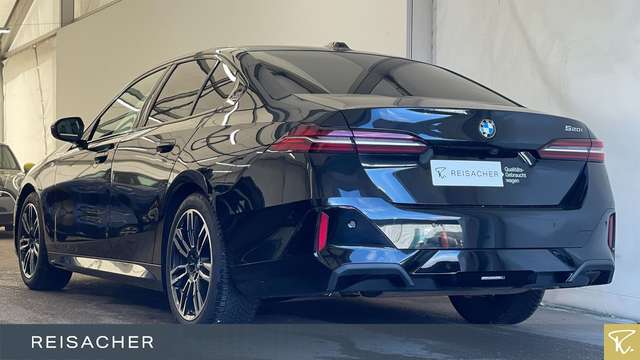 BMW 520 i A Lim M-Sport AHK ACC 360° HUD LCPro H&K