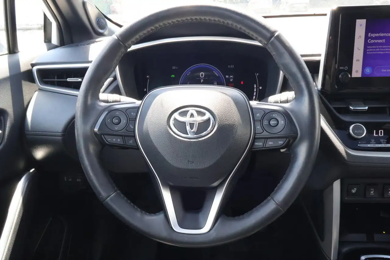Toyota Corolla Cross снимка Toyota Corolla Cross